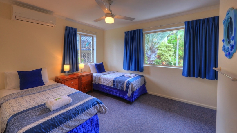 Imagen de la habitación del Hotel Beach Breakers Resort. Foto 14