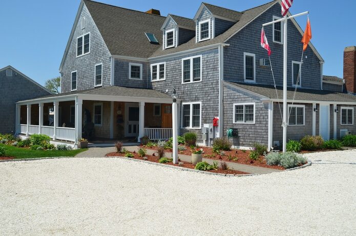 Imagen general del Hotel Beach Breeze Inn. Foto 1