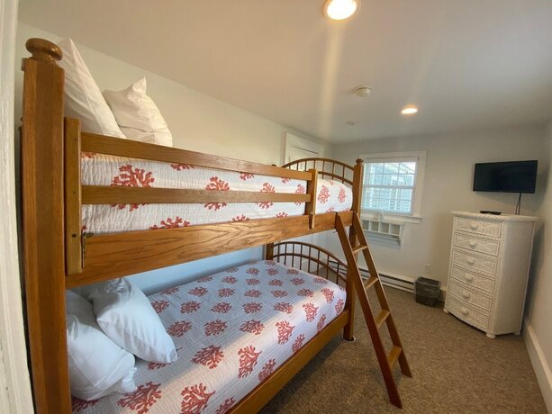 Imagen de la habitación del Hotel Beach Breeze Inn. Foto 16