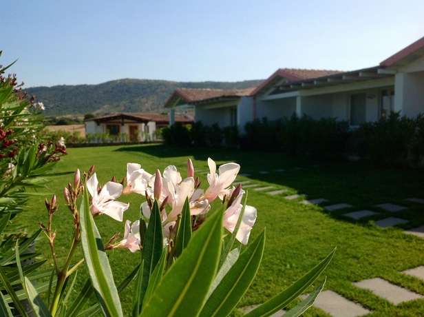 Imagen de los exteriores del Hotel Beach Budoni. Foto 8