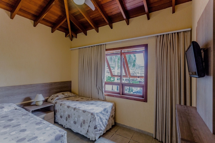 Imagen de la habitación del Hotel Beach Cambury. Foto 14