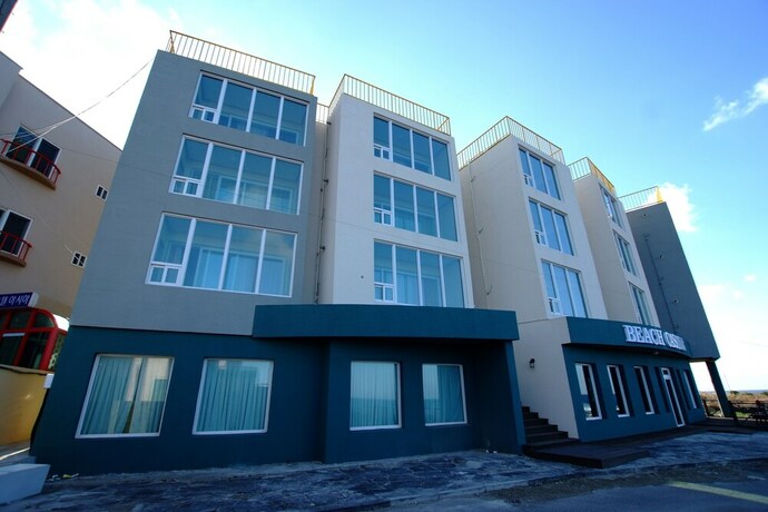 Imagen general del Hotel Beach Castle. Foto 12