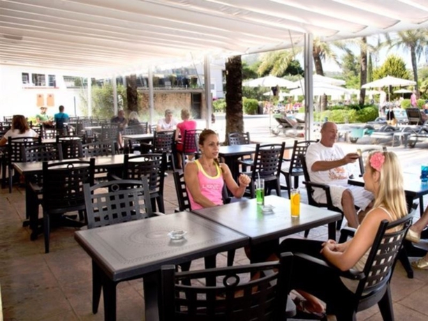 Imagen general del Hotel Beach Club Font de Sa Cala. Foto 8