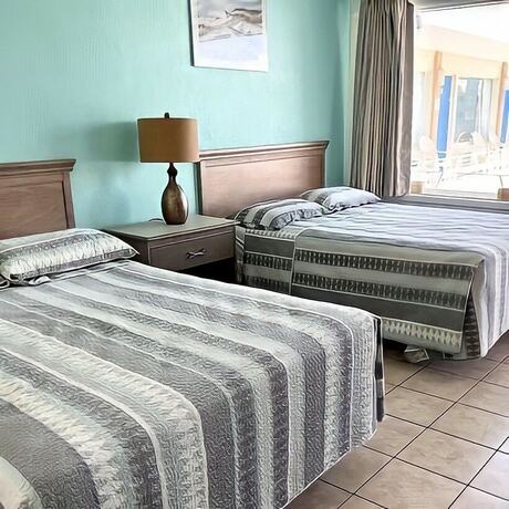 Imagen de la habitación del Hotel Beach Colony Motel. Foto 20