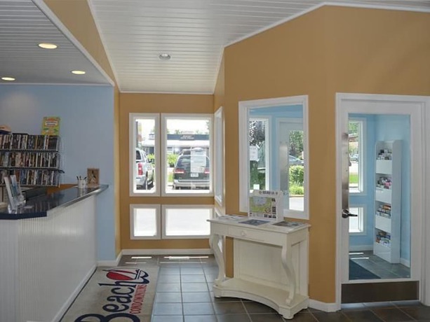 Imagen de los interiores del Hotel Beach Condominium. Foto 19