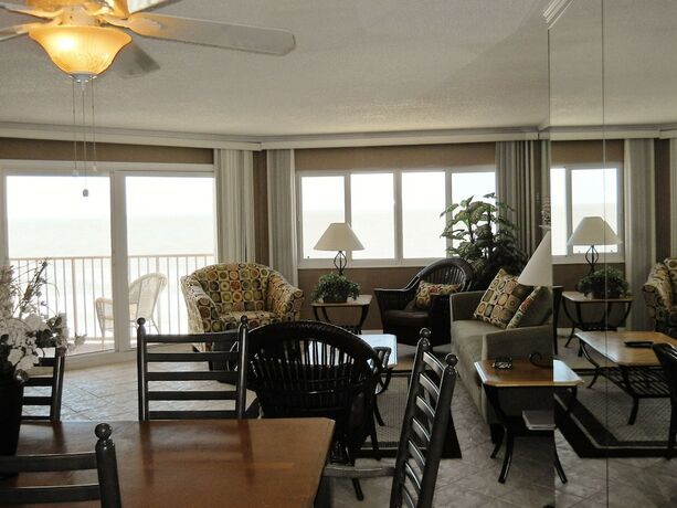 Imagen de la habitación del Hotel Beach Cottages. Foto 19