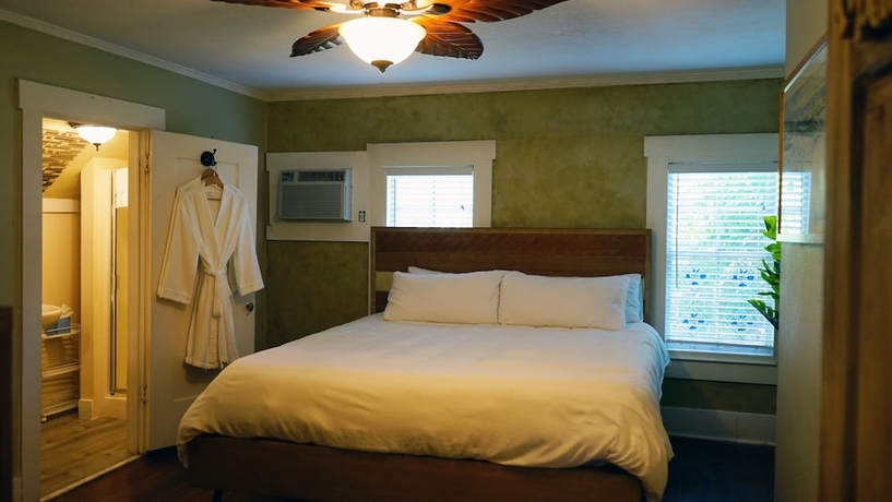 Imagen de la habitación del Hotel Beach Drive Inn. Foto 12