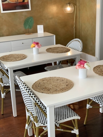 Imagen del bar/restaurante del Hotel Beach Drive Inn. Foto 5