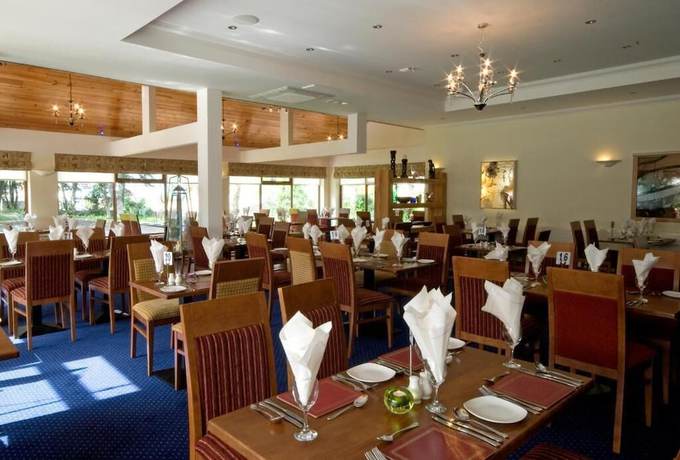 Imagen del bar/restaurante del Hotel Beach. Foto 2