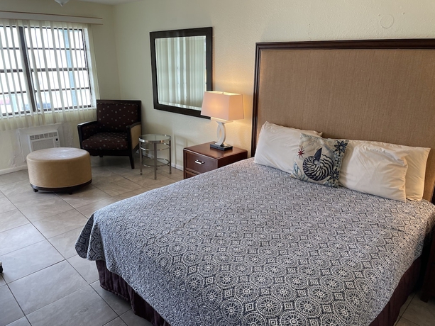 Imagen de la habitación del Hotel Beach Front Motel. Foto 8