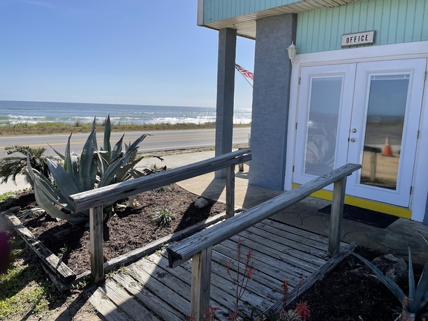 Imagen general del Hotel Beach Front Motel. Foto 4