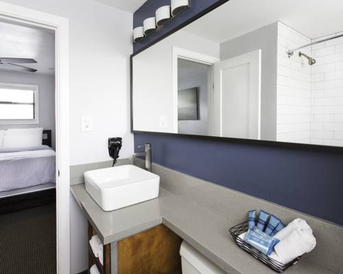 Imagen de la habitación del Hotel Beach Haven - Near Pacific Beach Park. Foto 6