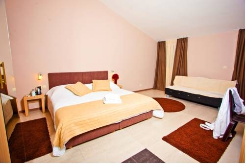 Imagen general del Hotel Beach Hotel Bozikovina. Foto 2