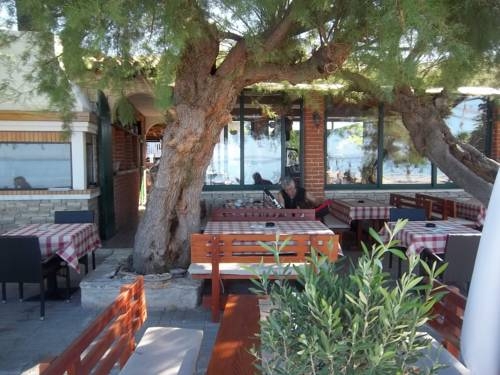 Imagen general del Hotel Beach Hotel Bozikovina. Foto 6