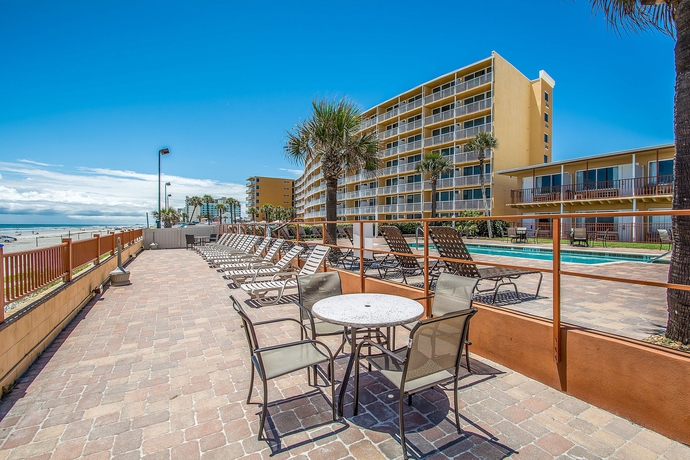 Imagen de los exteriores del Hotel Beach House Inn, Daytona Beach . Foto 10