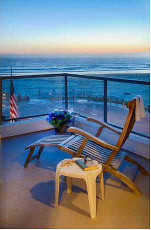 Imagen de la habitación del Hotel Beach House Inn and Suites. Foto 2