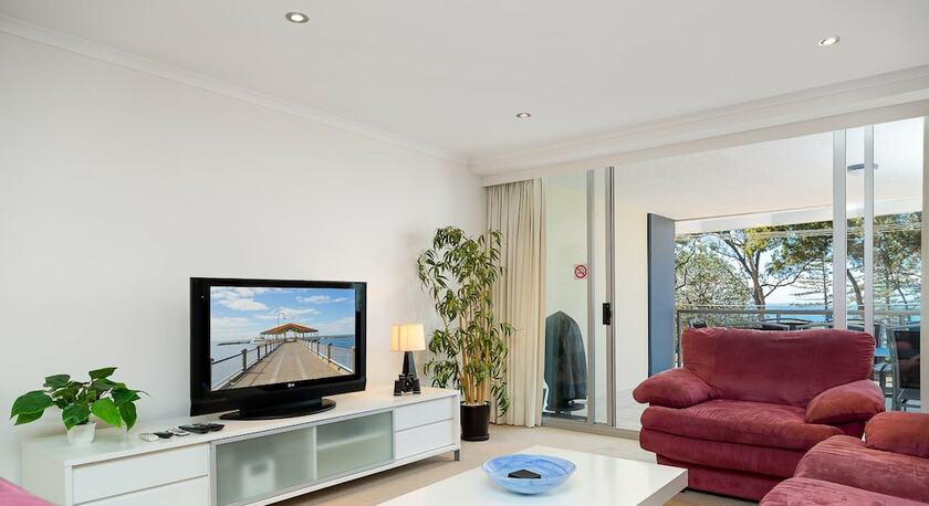 Imagen general del Hotel Beach House On Suttons. Foto 5