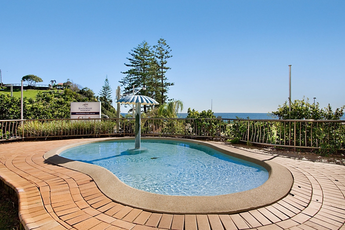 Imagen de la piscina del Hotel Beach House Seaside Resort Coolangatta. Foto 14