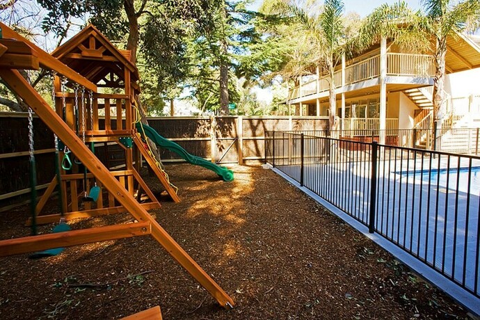 Imagen de los exteriores del Hotel Beach House Units - 3. Foto 21