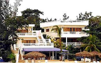 Imagen general del Hotel Beach House Villas. Foto 1