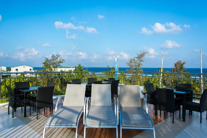 Imagen general del Hotel Beach Palace Maldives. Foto 2