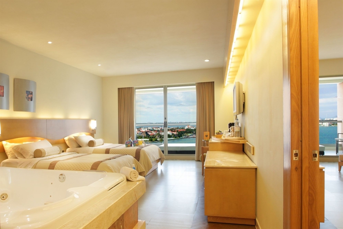 Imagen de la habitación del Hotel Beach Palace Resort All Inclusive. Foto 2