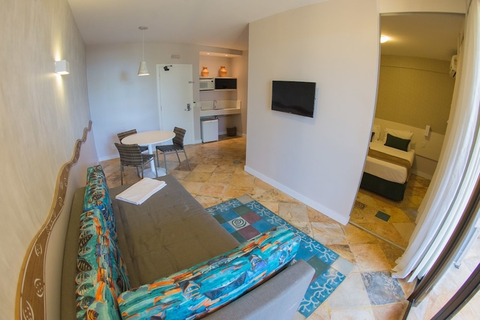 Imagen de la habitación del Hotel Beach Park Suites Resort. Foto 17