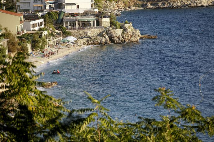 Imagen de los exteriores del Hotel Beach Plaza, PODGORA. Foto 15