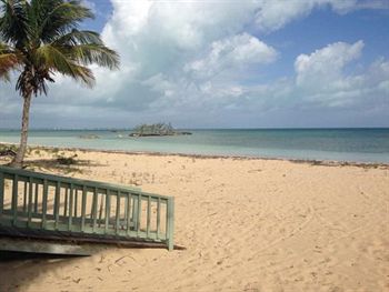 Imagen de los exteriores del Hotel Beach Reach by Living Easy Abaco. Foto 8