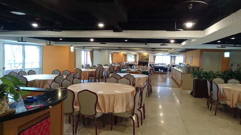 Imagen del bar/restaurante del Hotel Beach Resort Green Bay. Foto 2