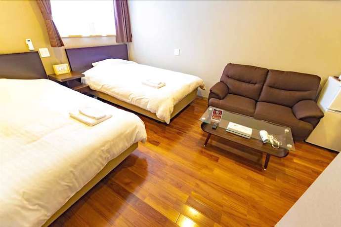 Imagen de la habitación del Hotel Beach Resorts KALAKAUA. Foto 5