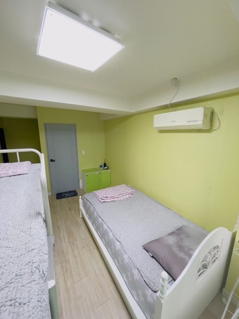 Imagen de la habitación del Hotel Beach Stay. Foto 2