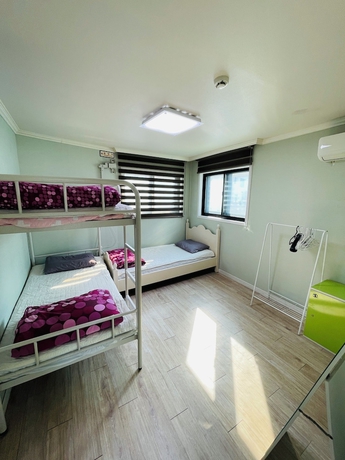 Imagen de la habitación del Hotel Beach Stay. Foto 10
