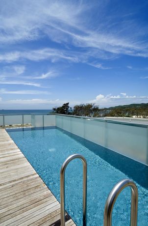 Imagen de los exteriores del Hotel Beach Suites. Foto 13