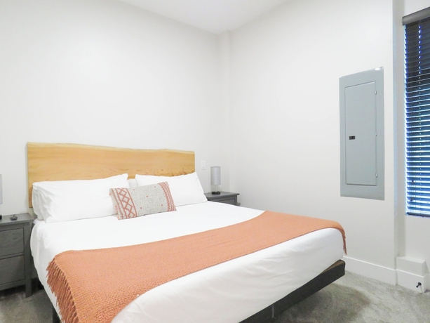 Imagen de la habitación del Hotel Beach Suites Parksville. Foto 13