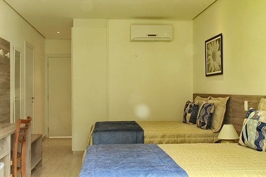 Imagen de la habitación del Hotel Beach Sunset. Foto 7