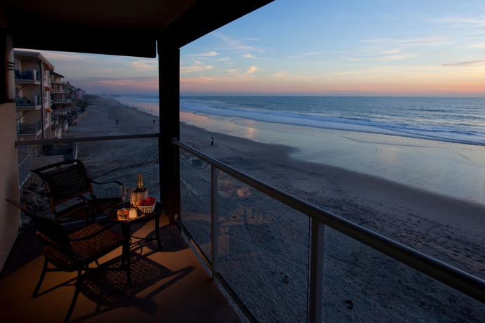 Imagen de la habitación del Hotel Beach Terrace. Foto 6