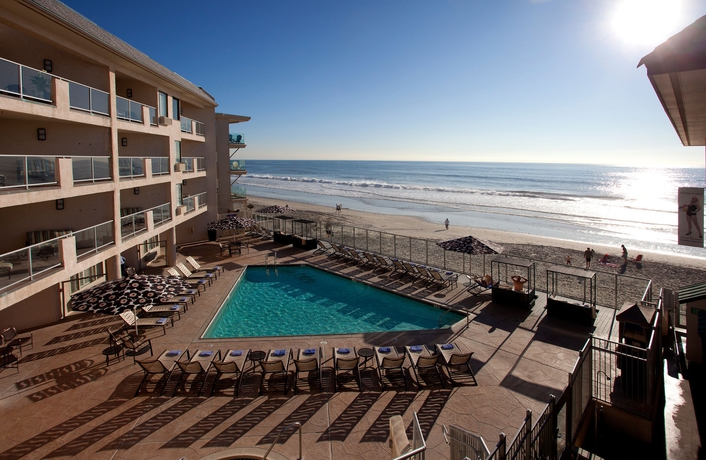 Imagen de la piscina del Hotel Beach Terrace. Foto 16