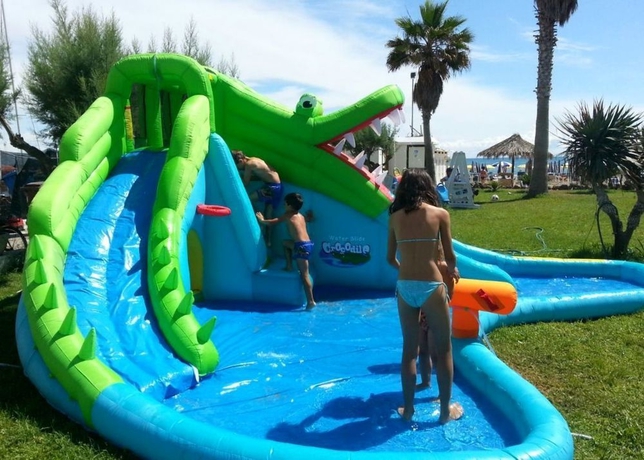 Imagen de los exteriores del Hotel Beach, Tortoreto Lido. Foto 8