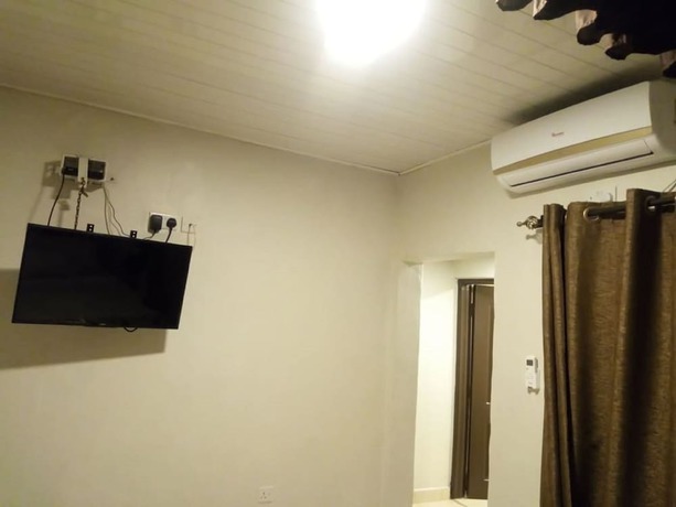 Imagen de la habitación del Hotel Beach View, Katworo. Foto 2