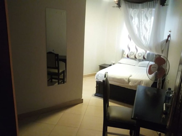 Imagen de la habitación del Hotel Beach View, Katworo. Foto 14