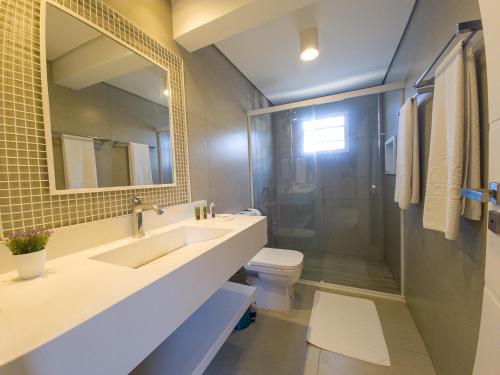 Imagen de la habitación del Hotel Beach Villas. Foto 15