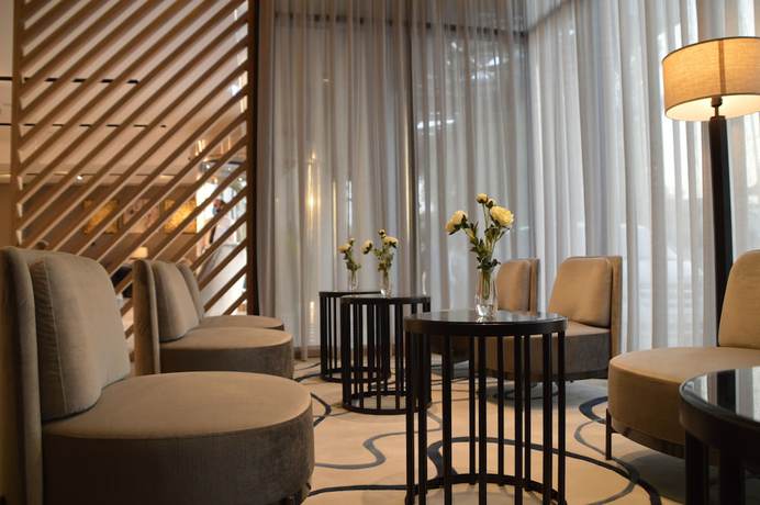 Imagen de los interiores del Hotel Beach Walk. Foto 18