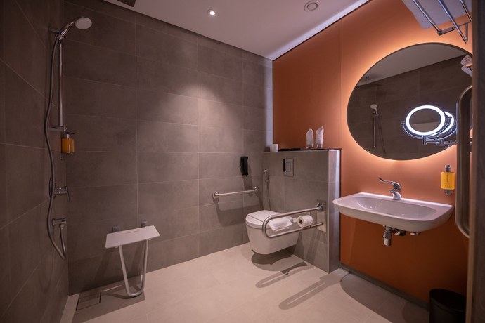 Imagen de la habitación del Hotel Beach Walk. Foto 17