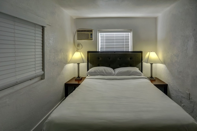 Imagen general del Hotel Beach and Town Motel. Foto 1