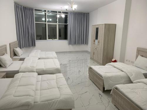 Imagen general del Hotel Beach residences. Foto 9