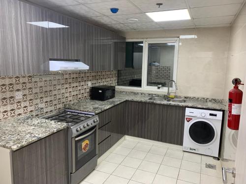 Imagen general del Hotel Beach residences. Foto 14