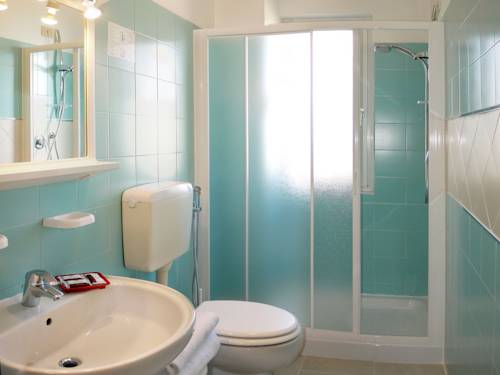 Imagen de la habitación del Hotel Beach2. Foto 10