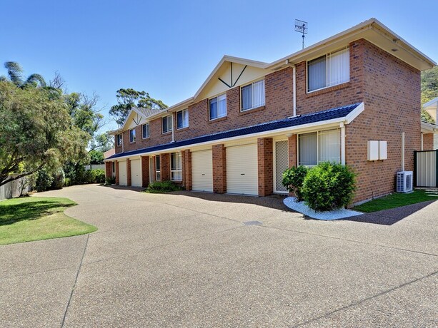 Imagen general del Hotel Beachcomber At Fingal Bay. Foto 3