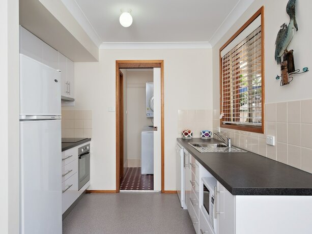 Imagen general del Hotel Beachcomber At Fingal Bay. Foto 9